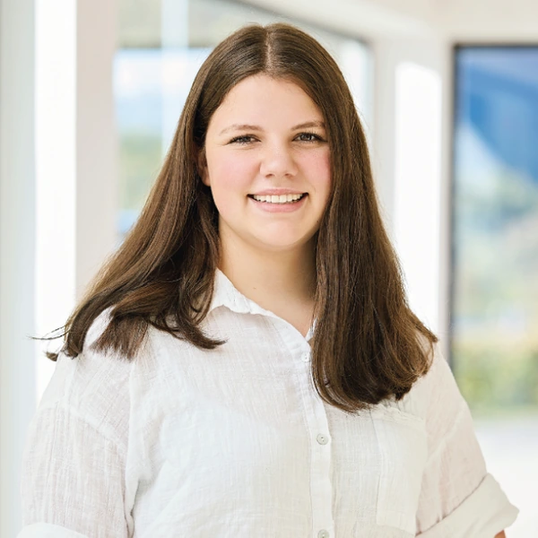 Johanna Kotz, Büro beim Autohaus Fersch in Bad Hindelang